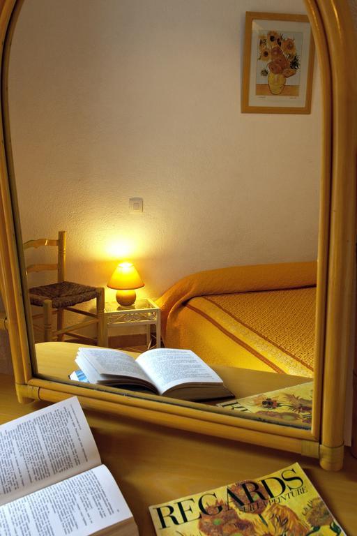 Moulin De Cornevis Bed And Breakfast Privas Rom bilde